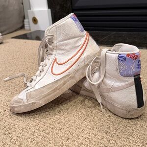 Nike Blazer Mid '77 SE 'White Magic Ember' DJ0265-100 Skate Shoes Size 5.5Y